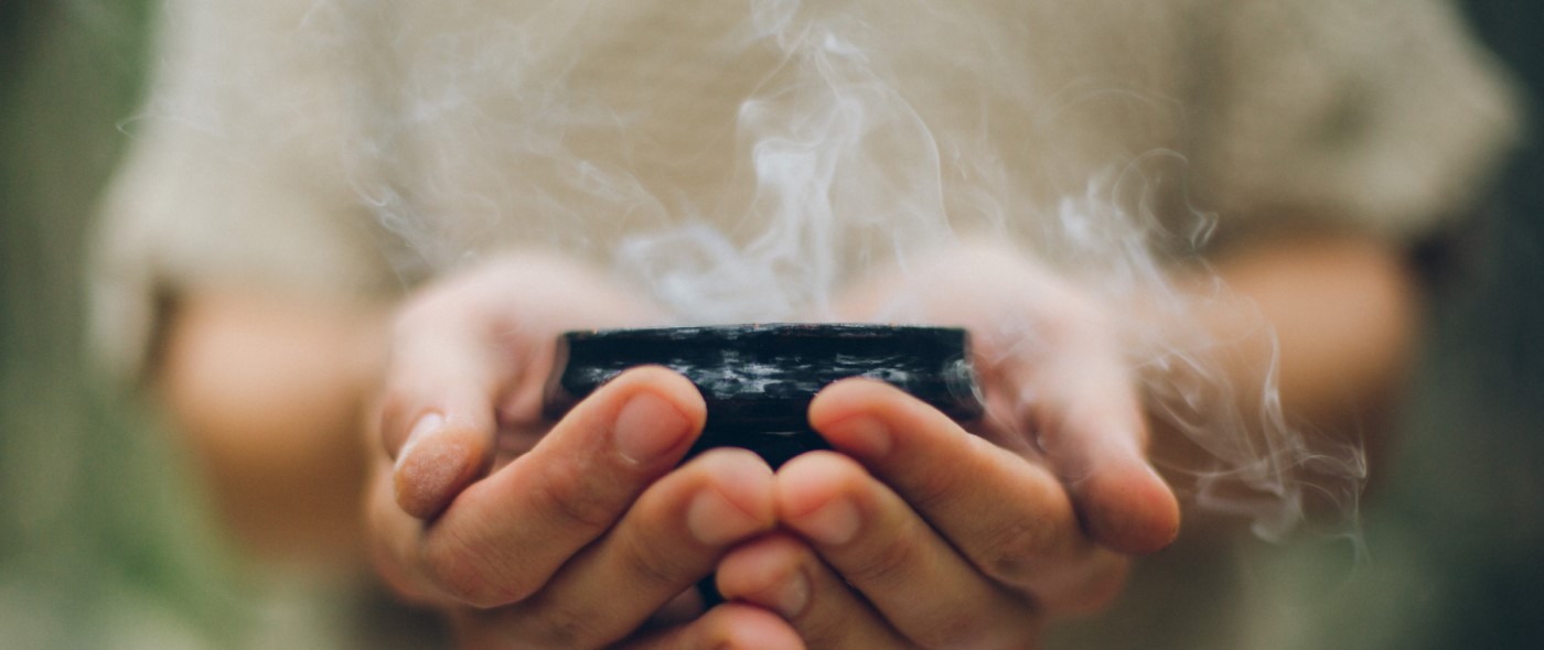 Jak stworzyć świętą przestrzeń do pracy z Tarotem